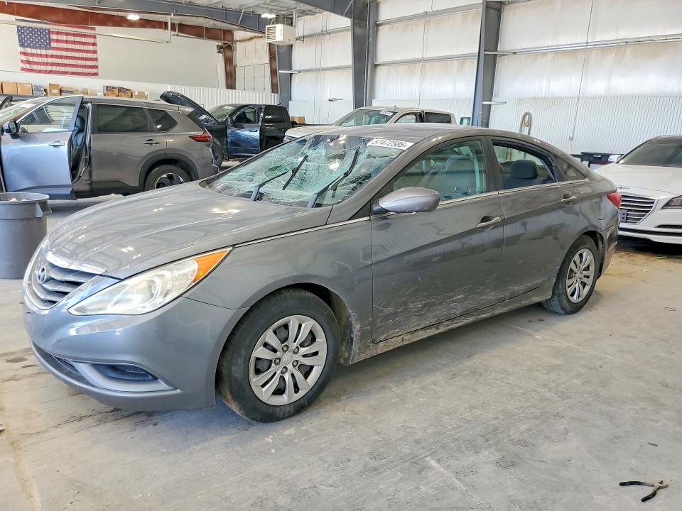 HYUNDAI SONATA 2011 with VIN 5NPEB4AC7BH258196 - Photo from auction
