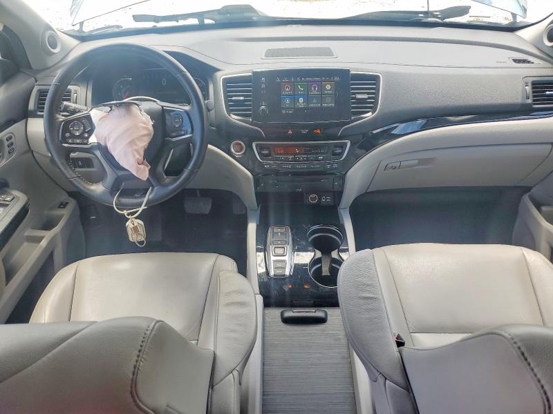 Photo 8 from auction – 2020 HONDA PILOT with VIN 5FNYF6H99LB066382