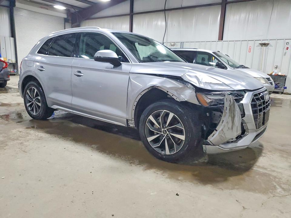 Photo 4 from auction – 2021 AUDI Q5 with VIN WA1AAAFY4M2110915