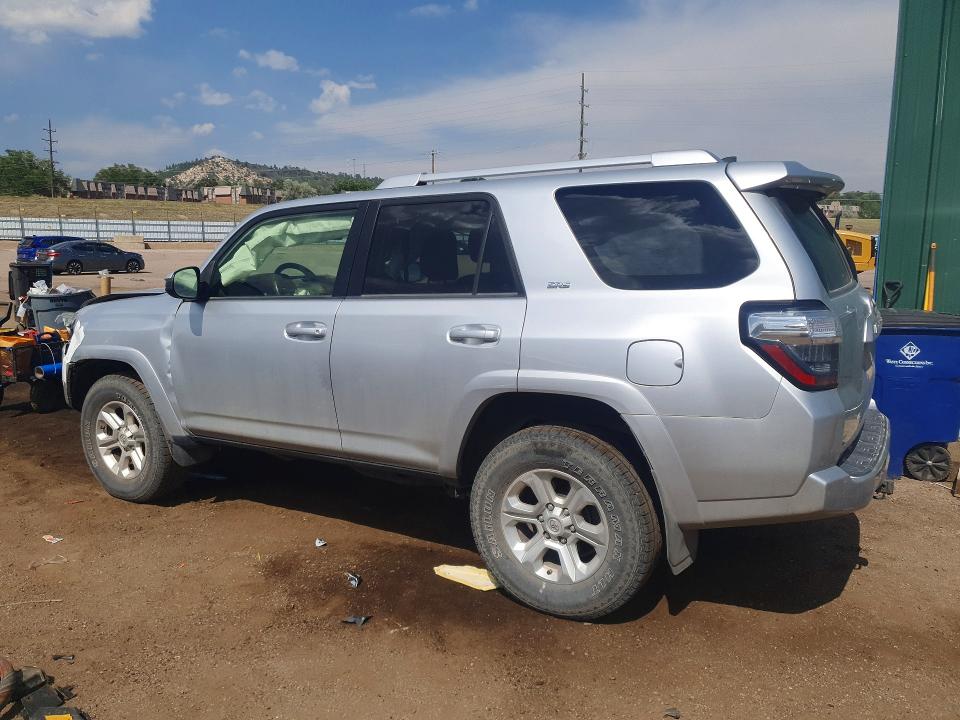 Photo 2 from auction – 2016 TOYOTA 4RUNNER with VIN JTEBU5JR2G5281105