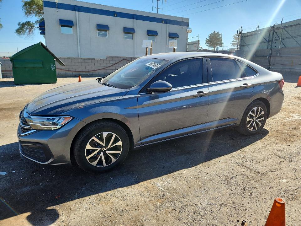 Photo 1 from auction – 2024 VOLKSWAGEN JETTA with VIN 3VW5M7BU6RM016181