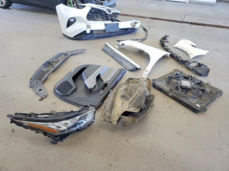Zdjęcie 13 z aukcji – 2020 TOYOTA HIGHLANDER z VIN 5TDHBRCHXLS507038