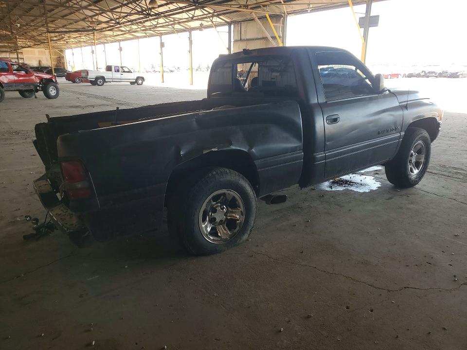 Photo 3 from auction – 2000 DODGE RAM 1500 with VIN 1B7HC16Y5YS581024