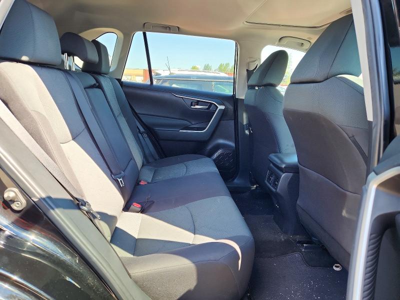 Photo 11 from auction – 2023 TOYOTA RAV4 with VIN 2T3R1RFV8PC385875