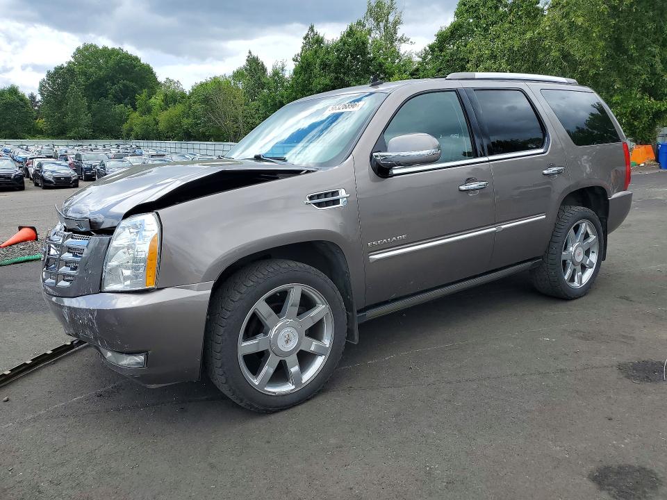 2011 CADILLAC ESCALADE - Търг №56326896