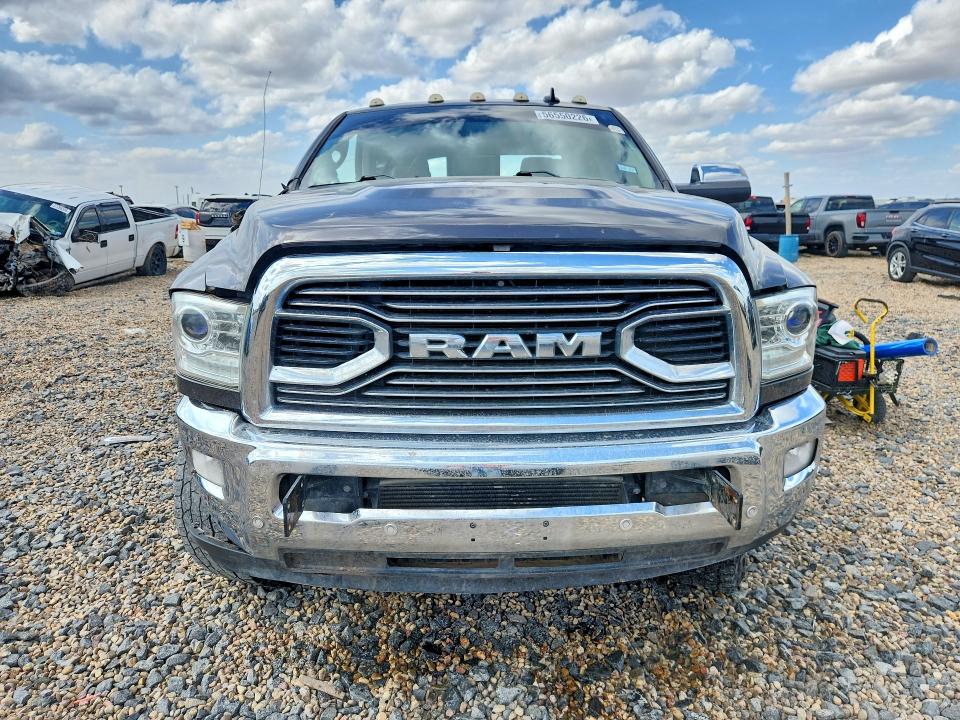 Снимка 5 от търг – 2018 RAM 2500 с VIN 3C6UR5GL0JG262786