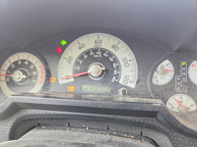 Photo 9 from auction – 2010 TOYOTA FJ CRUISER with VIN JTEZU4BF4AK008656