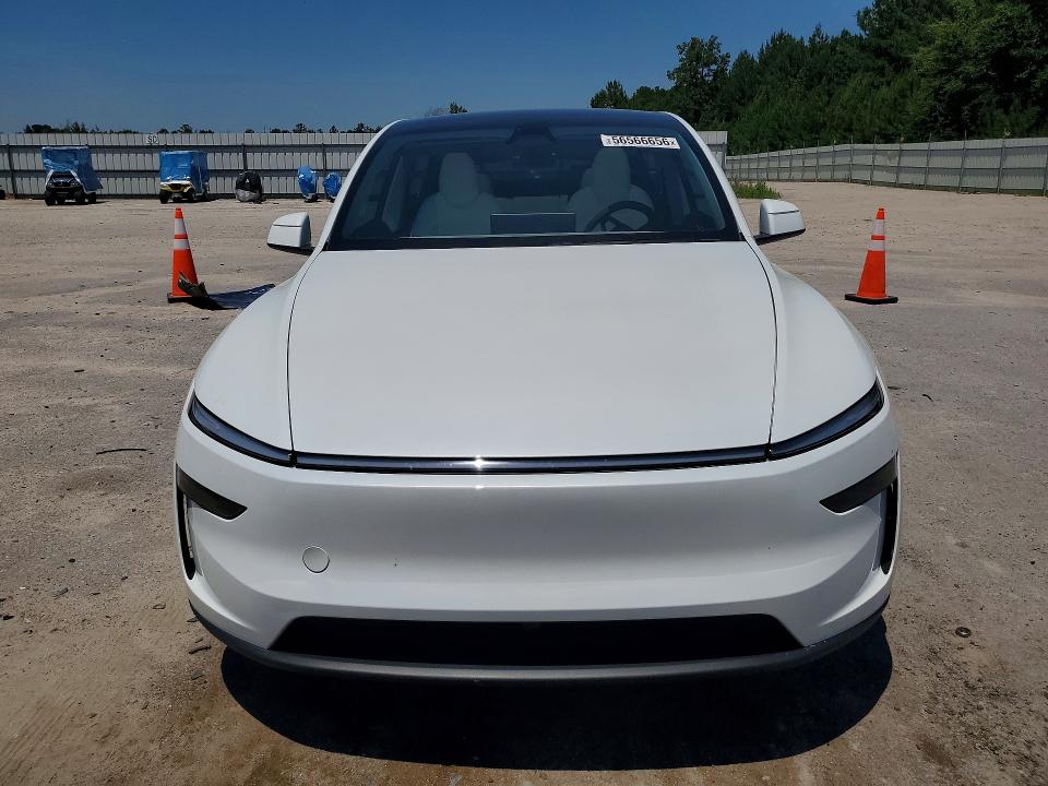 Photo 5 from auction – 2026 TESLA MODEL Y with VIN 7SAYGDEE4TA390696