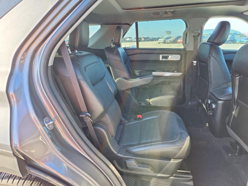 Photo 11 from auction – 2022 FORD EXPLORER with VIN 1FMSK7FH9NGC44314