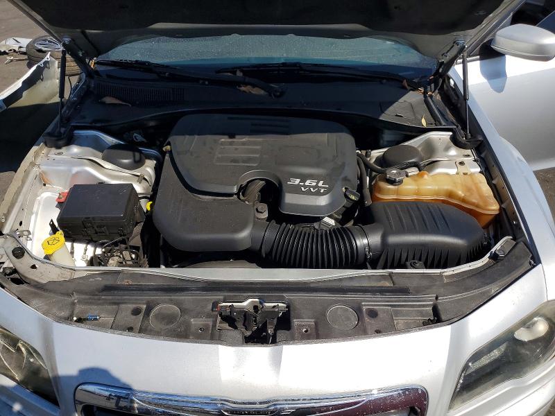 Photo 11 from auction – 2012 CHRYSLER 300 with VIN 2C3CCABG5CH312551