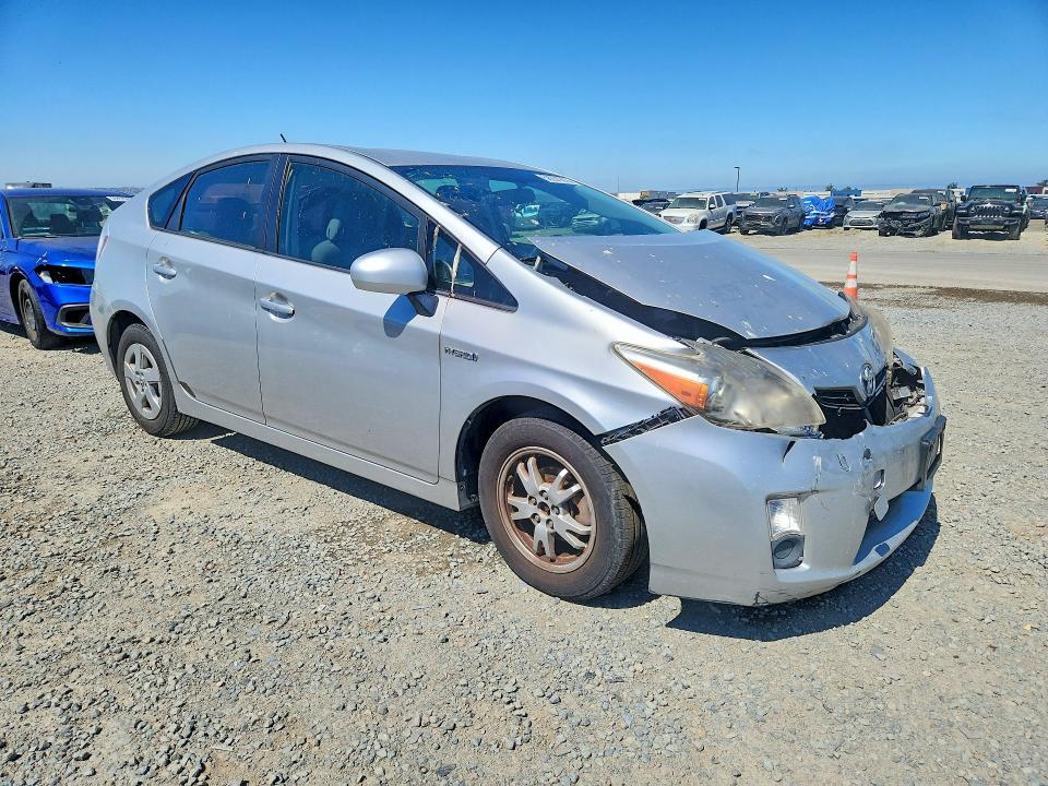 Photo 4 from auction – 2011 TOYOTA PRIUS with VIN JTDKN3DU8B0318864