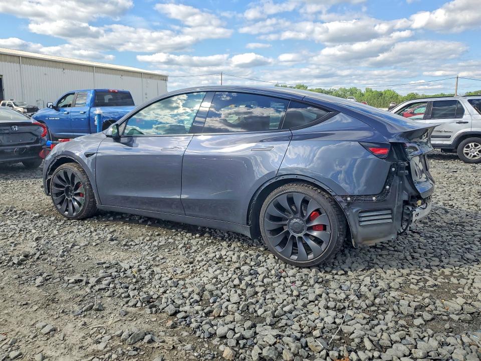 Photo 2 from auction – 2023 TESLA MODEL Y with VIN 7SAYGDEF4PF796799