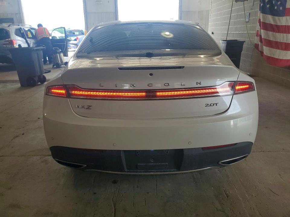 Photo 6 from auction – 2017 LINCOLN MKZ with VIN 3LN6L5A98HR611929