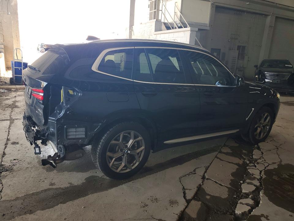 Photo 3 from auction – 2023 BMW X3 with VIN 5UX53DP0XP9R74163
