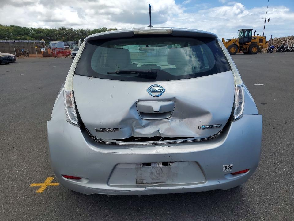 Photo 6 from auction – 2014 NISSAN LEAF with VIN 1N4AZ0CP4EC337155