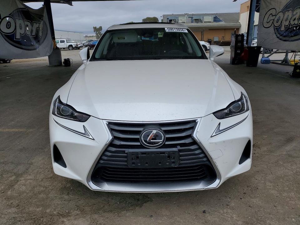 Photo 5 from auction – 2019 LEXUS IS with VIN JTHBA1D29K5087778
