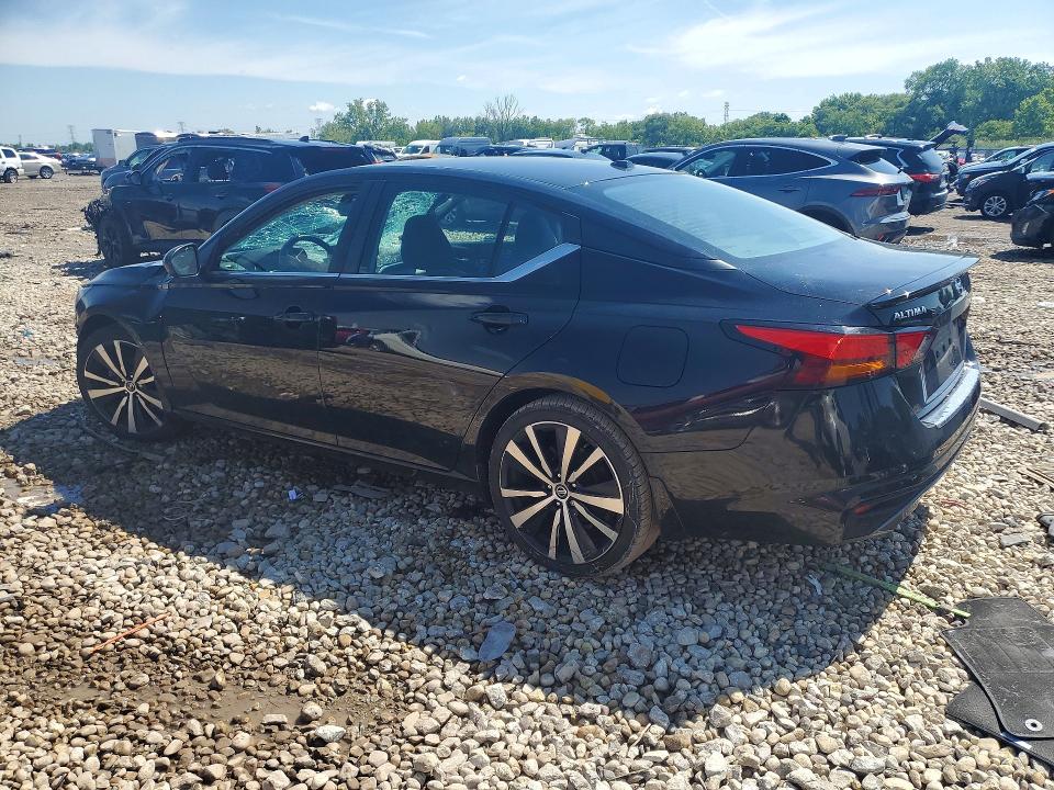 Photo 2 from auction – 2021 NISSAN ALTIMA with VIN 1N4BL4CV3MN326310