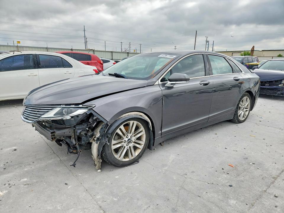 LINCOLN MKZ 2016 with VIN 3LN6L2GK9GR631193 - Photo from auction