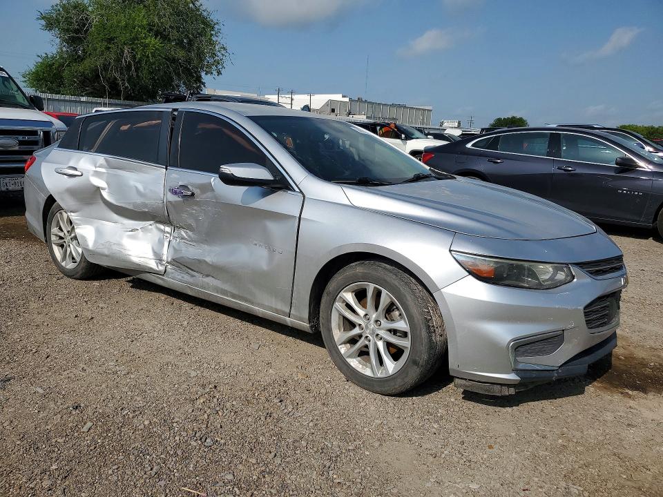 Photo 4 from auction – 2017 CHEVROLET MALIBU with VIN 1G1ZE5ST4HF167136