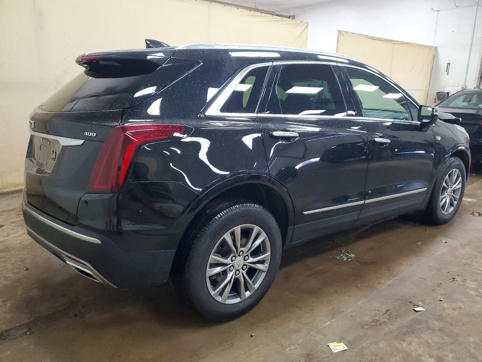 Photo 3 from auction – 2021 CADILLAC XT5 with VIN 1GYKNDRS9MZ138301
