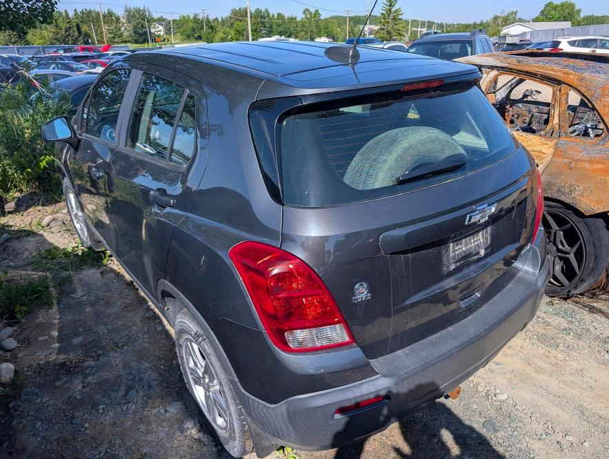 Photo 2 from auction – 2015 CHEVROLET TRAX with VIN 3GNCJKSB8FL173000