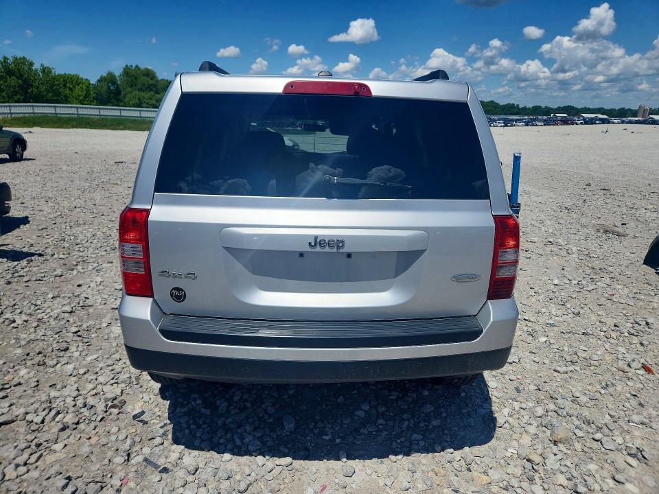 Zdjęcie 6 z aukcji – 2011 JEEP PATRIOT z VIN 1J4NF1GB5BD248011