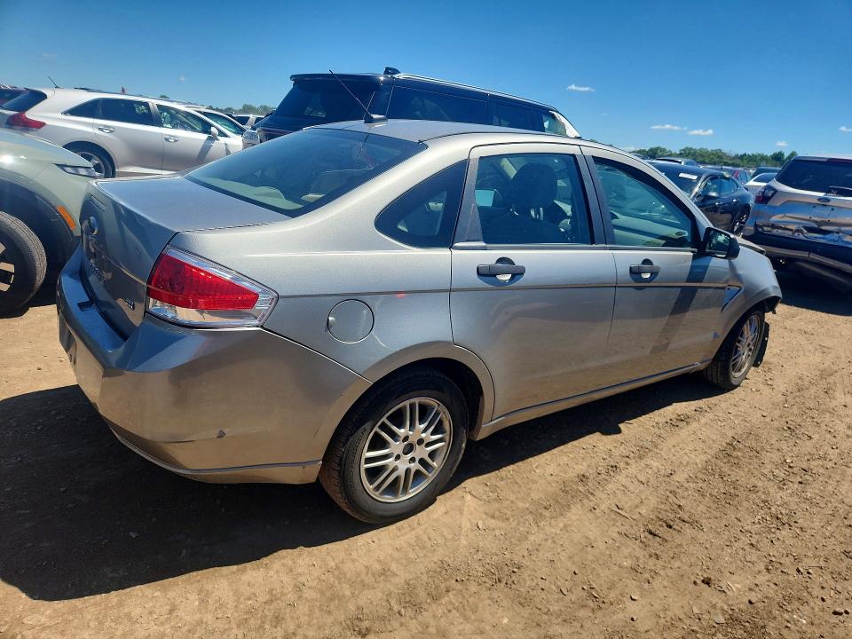 Photo 3 from auction – 2008 FORD FOCUS with VIN 1FAHP35N58W250692