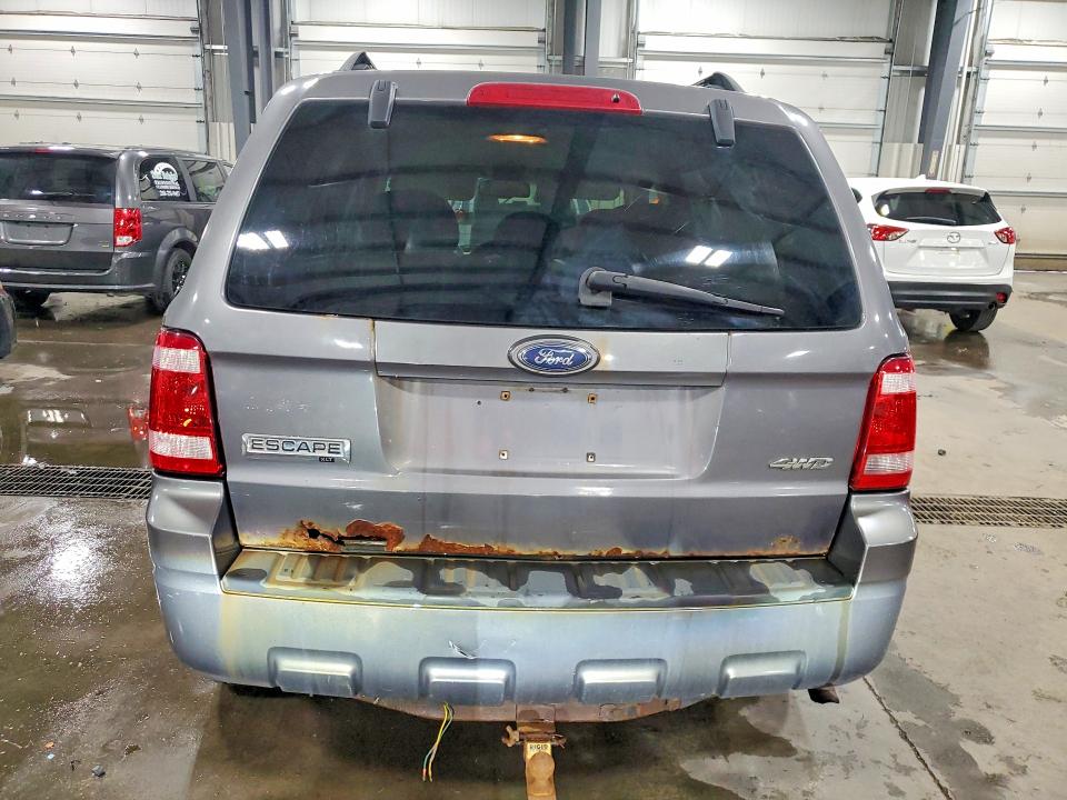 Photo 6 from auction – 2009 FORD ESCAPE with VIN 1FMCU93G29KC49752