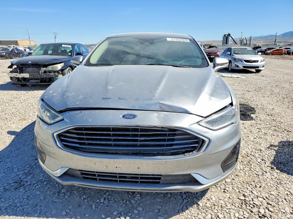 صورة رقم 5 من المزاد - 2020 FORD FUSION مع VIN 3FA6P0CD7LR138200