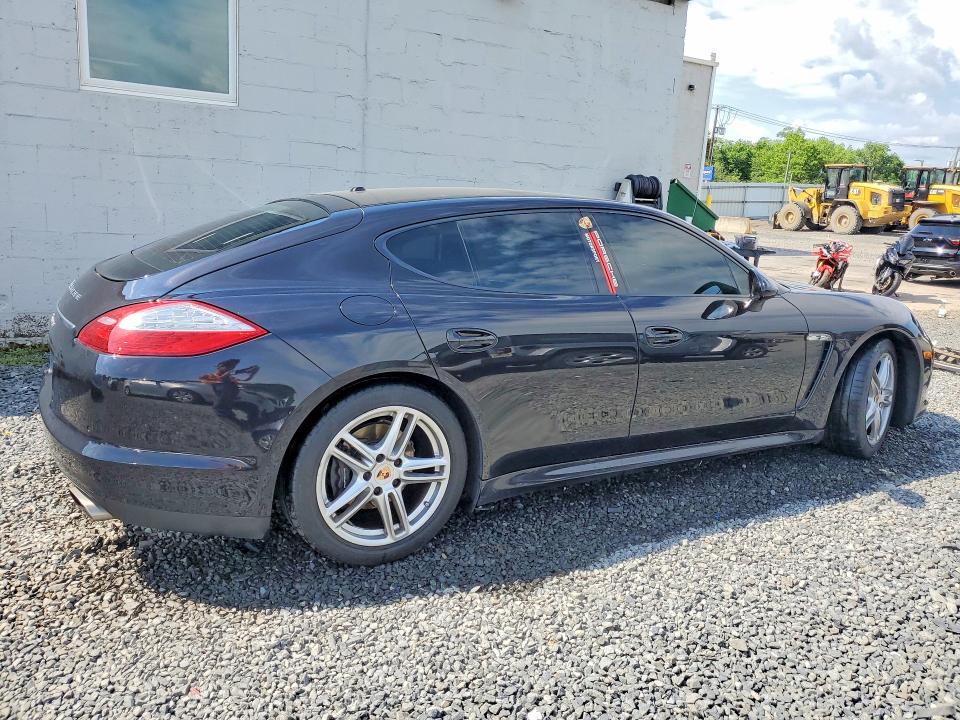 Photo 3 from auction – 2013 PORSCHE PANAMERA with VIN WP0AA2A78DL016198