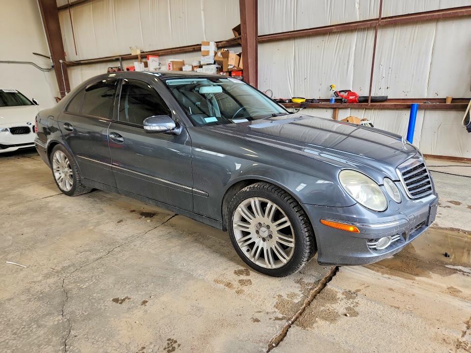 Photo 4 from auction – 2007 MERCEDES-BENZ E with VIN WDBUF87X17X217042