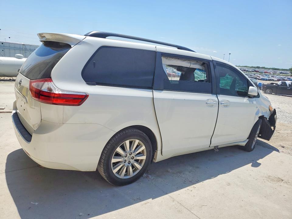 Photo 3 from auction – 2017 TOYOTA SIENNA with VIN 5TDDZ3DC8HS176140