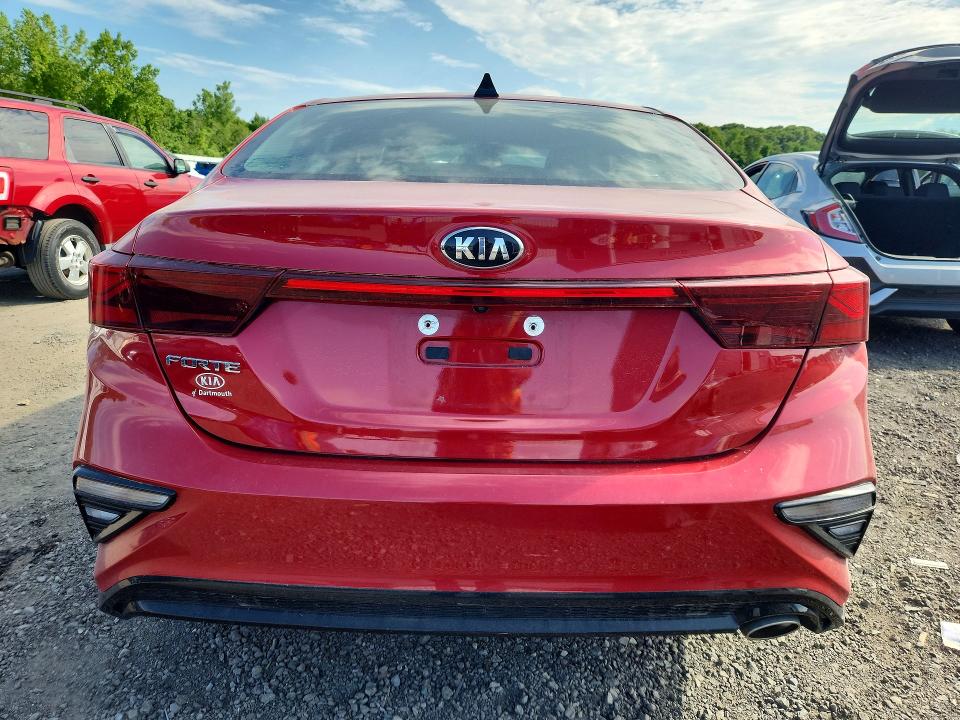 Photo 6 from auction – 2019 KIA FORTE with VIN 3KPF24AD2KE131020