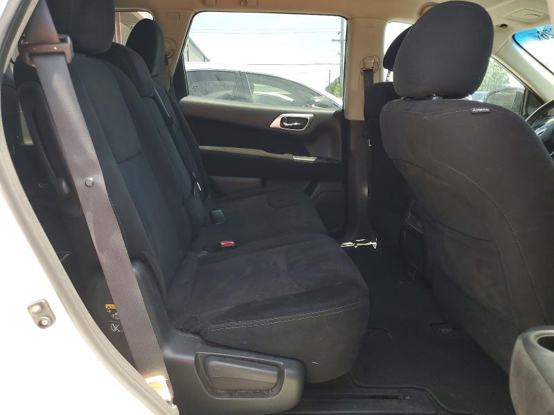 Photo 11 from auction – 2015 NISSAN PATHFINDER with VIN 5N1AR2MN6FC681120
