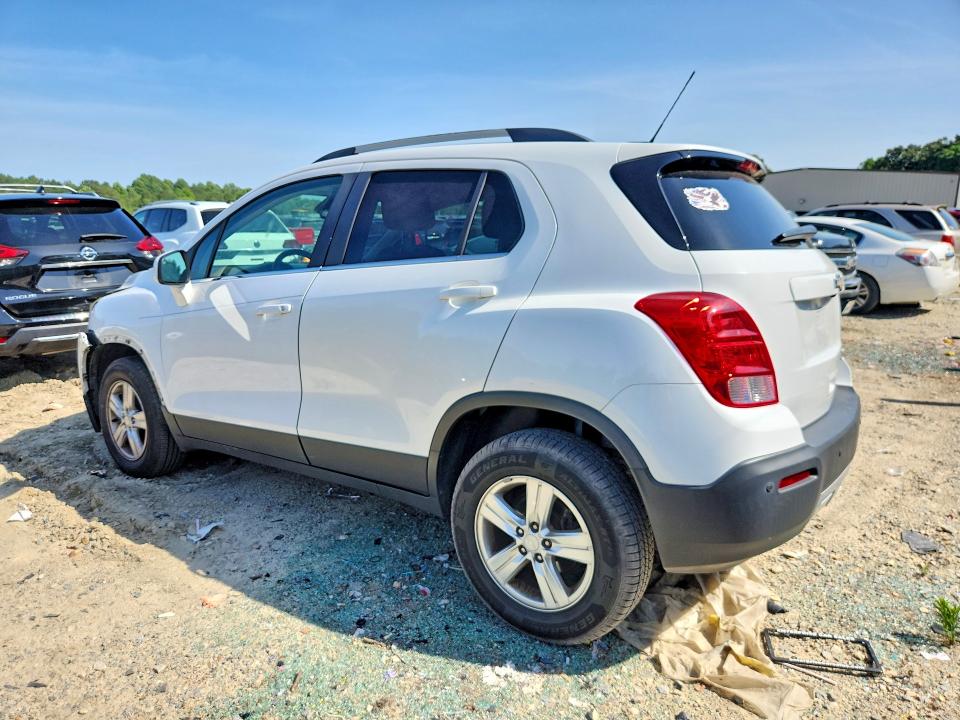 Photo 2 from auction – 2016 CHEVROLET TRAX with VIN 3GNCJPSB0GL182157