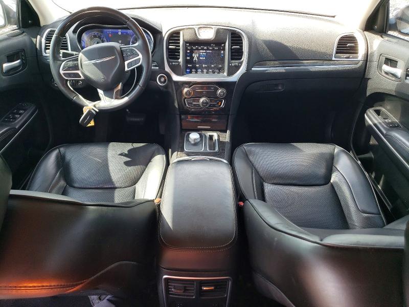 Photo 8 from auction – 2019 CHRYSLER 300 with VIN 2C3CCAKG0KH649109