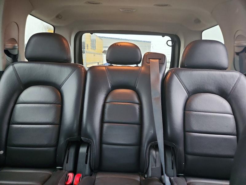Photo 10 from auction – 2003 FORD EXPLORER with VIN 1FMDU85W53ZA48297