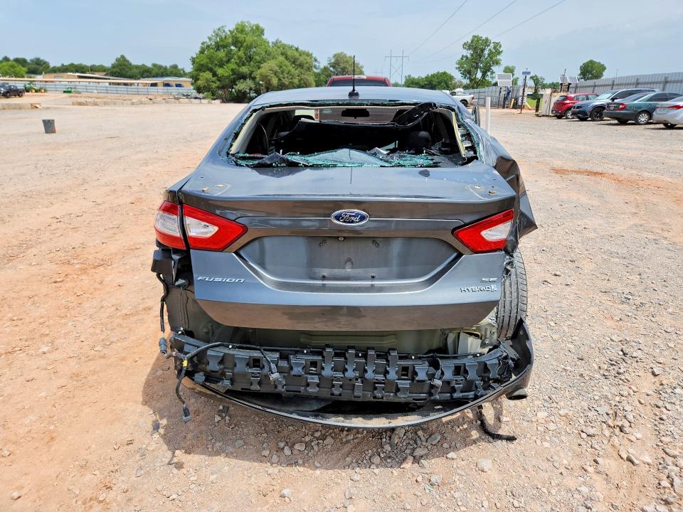 Photo 6 from auction – 2016 FORD FUSION with VIN 3FA6P0LU1GR195076