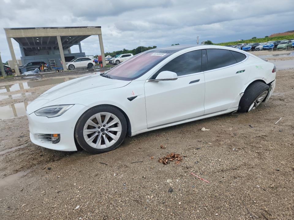 TESLA MODEL S 2020 with VIN 5YJSA1E2XLF367273 - Photo from auction