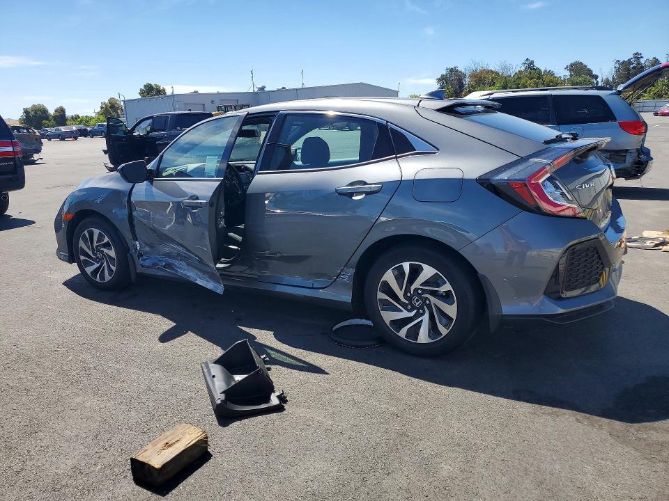 Photo 2 from auction – 2017 HONDA CIVIC with VIN SHHFK7H28HU217021