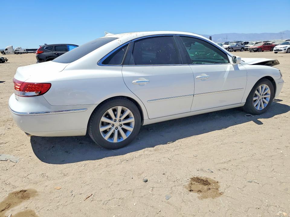 Photo 3 from auction – 2009 HYUNDAI AZERA with VIN KMHFC46F89A356834