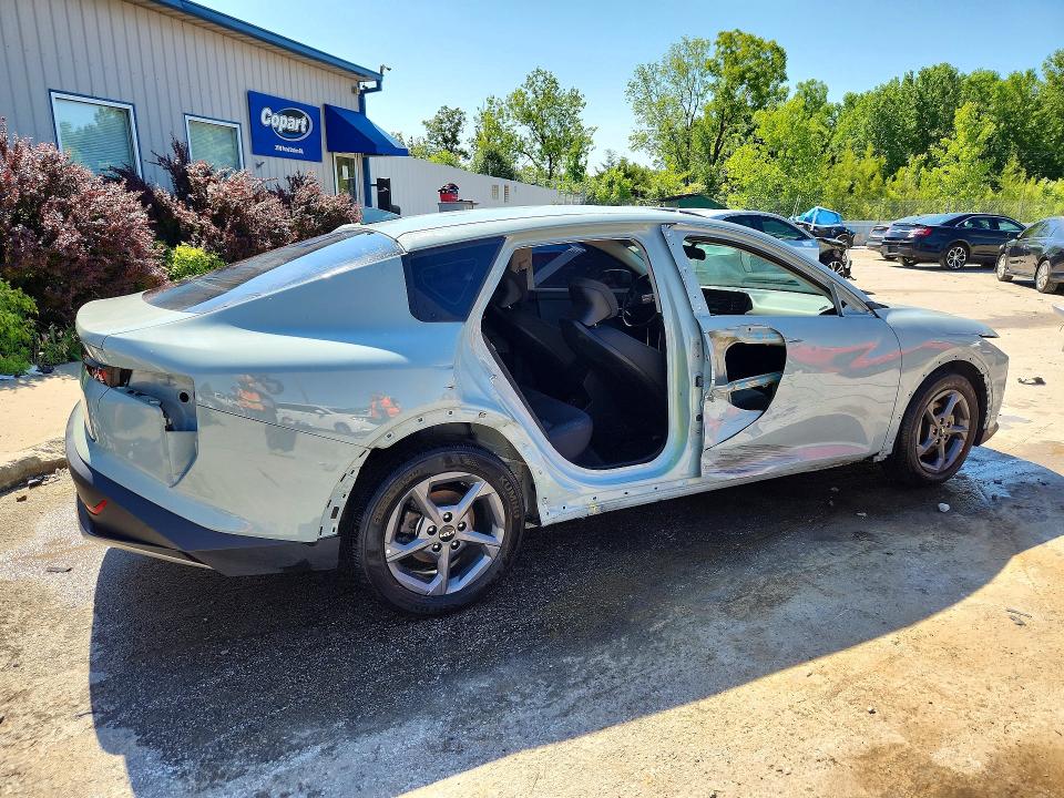 Photo 3 from auction – 2025 KIA K4 with VIN 3KPFT4DE0SE012125