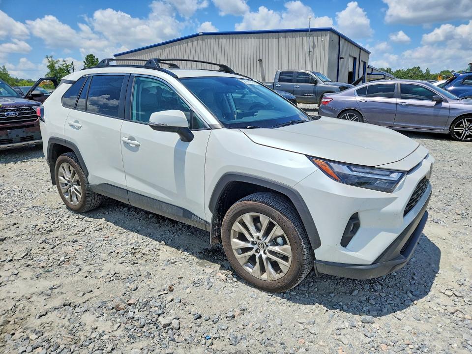 Photo 4 from auction – 2024 TOYOTA RAV4 with VIN 2T3C1RFV7RW350753