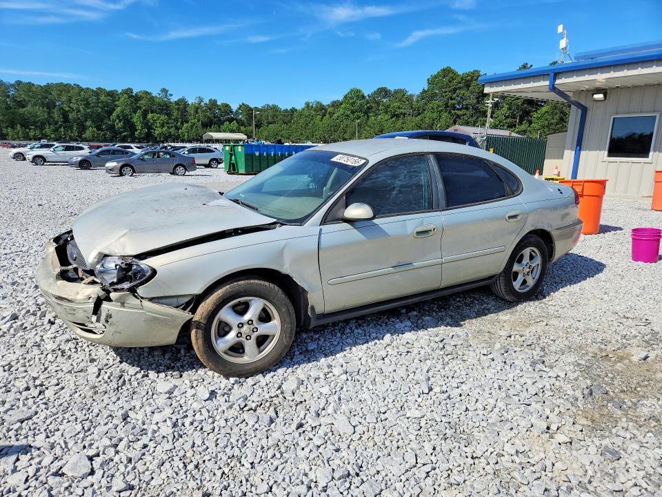 FORD TAURUS 2004 with VIN 1FAFP53UX4A147918 - Photo from auction