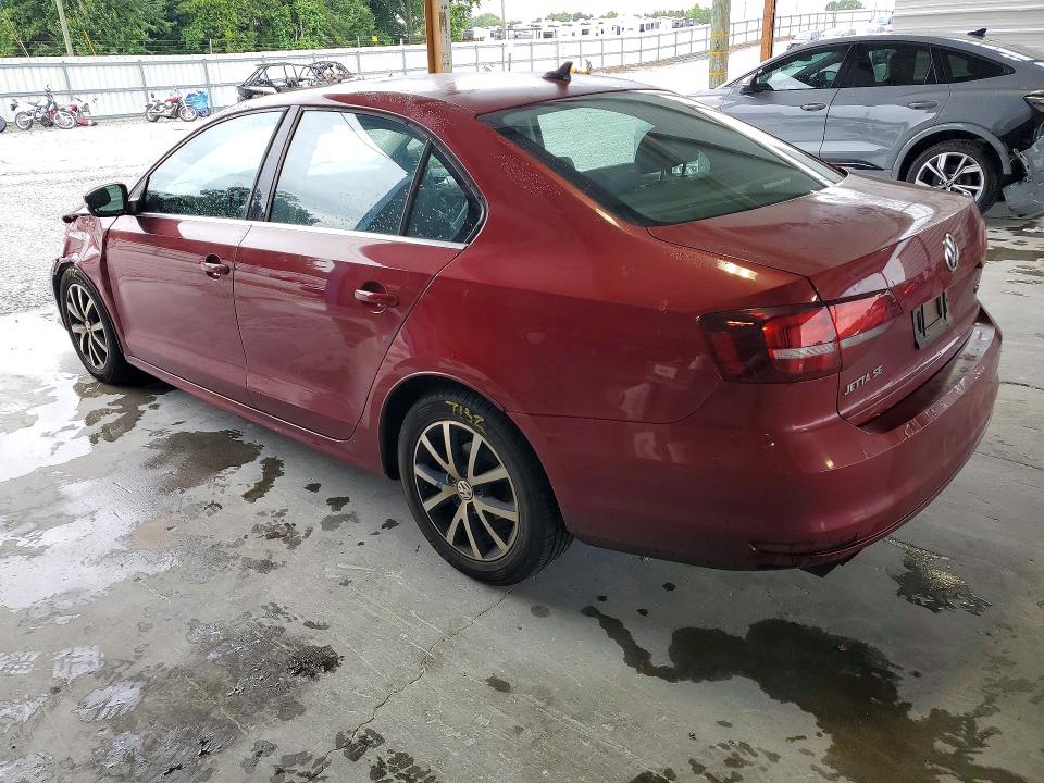 Photo 2 from auction – 2017 VOLKSWAGEN JETTA with VIN 3VWDB7AJXHM339883