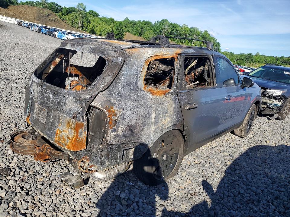 Photo 3 from auction – 2022 KIA TELLURIDE with VIN 5XYP5DHC1NG309547