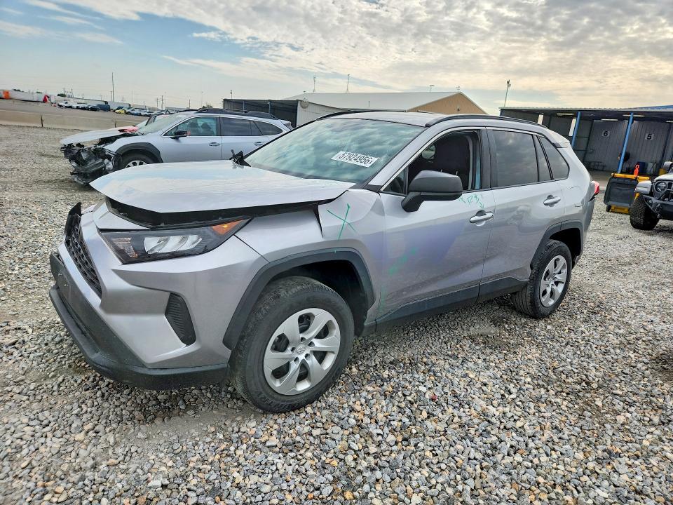 TOYOTA RAV4 2021 z numerem VIN 2T3F1RFV1MC160065 - Zdjęcie z aukcji