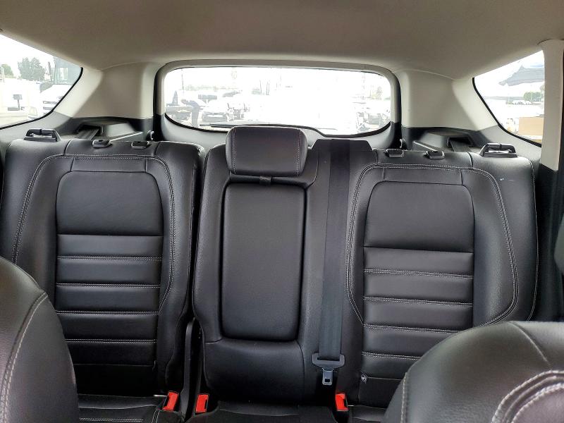 Photo 10 from auction – 2017 FORD ESCAPE with VIN 1FMCU9JDXHUF04000