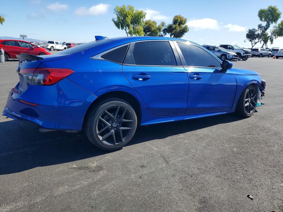 Photo 3 from auction – 2022 HONDA CIVIC with VIN 2HGFE2F27NH528736