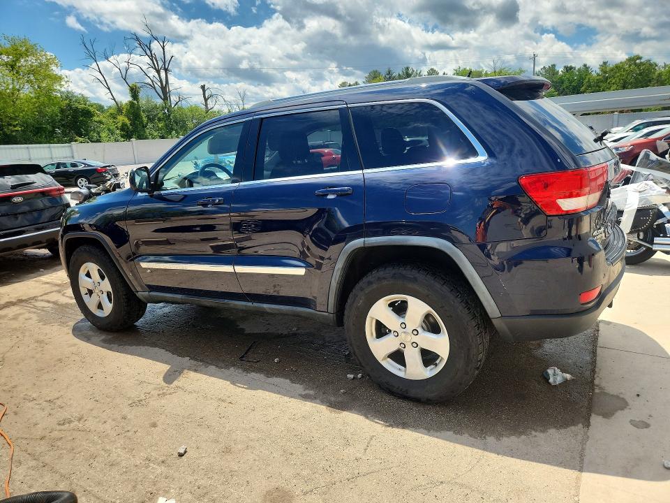 Photo 2 from auction – 2012 JEEP GRAND CHEROKEE with VIN 1C4RJFAG4CC201244